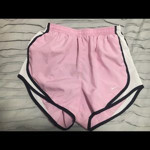 Nike shorts - pink